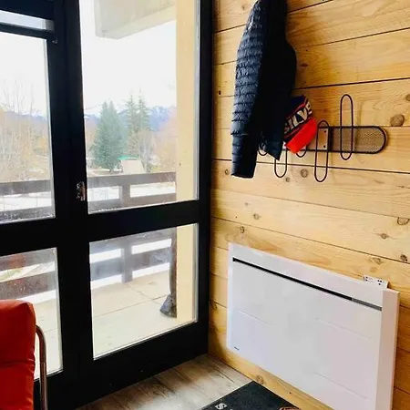 “ho Splendid” Chaleureux T2 Renove De 40m2 Apartament