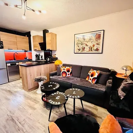“ho Splendid” Chaleureux T2 Renove De 40m2